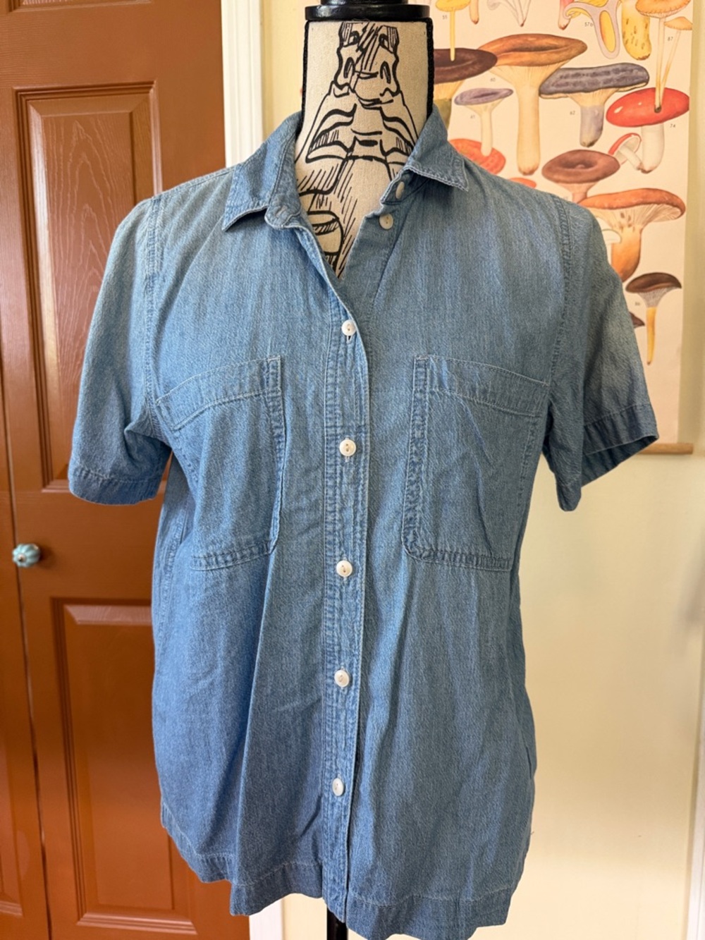 Madewell Light Blue Denim Button-Down Shirt - Picture 2 of 4